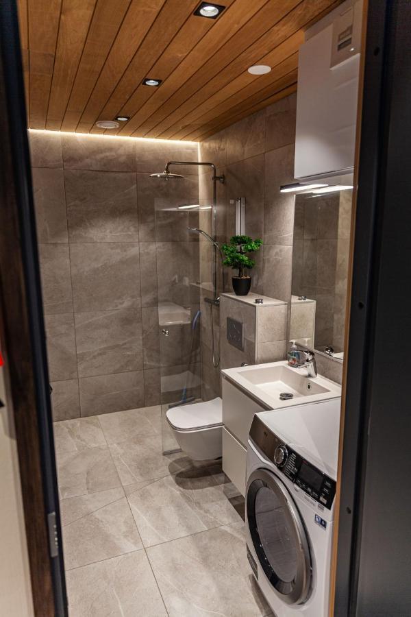 Levi Platinum Superior Apartments Bagian luar foto